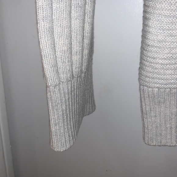 I.N.C International Concepts Beige Pull Over Sweater With The Hood Size Small - Picture 5 of 7